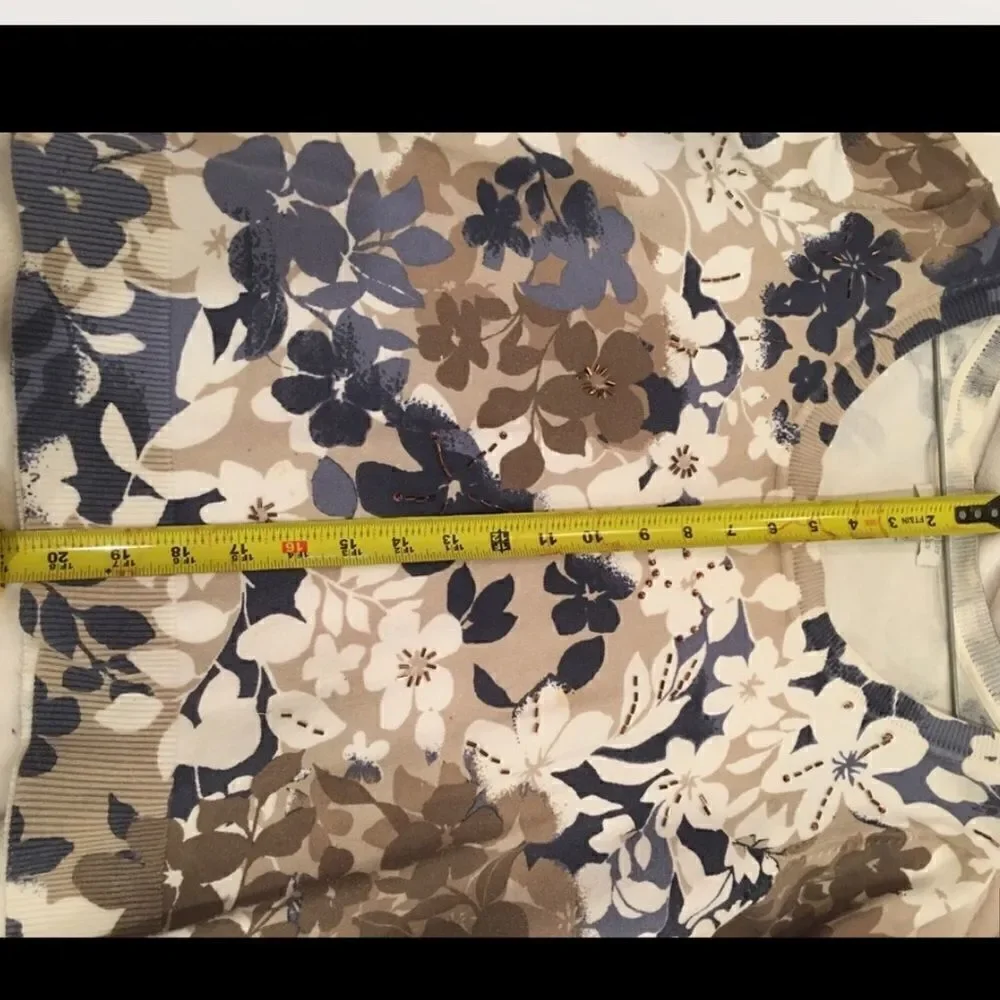 BEAUTIFUL FLORAL 3/4 Length Sweater